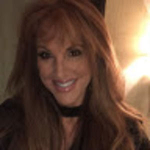 Meet your Posher, Suzanne